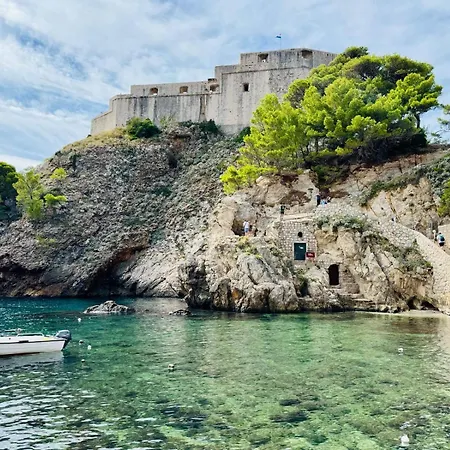 Designer Marija Dubrovnik