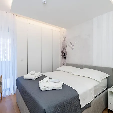 Designer Marija Apartment